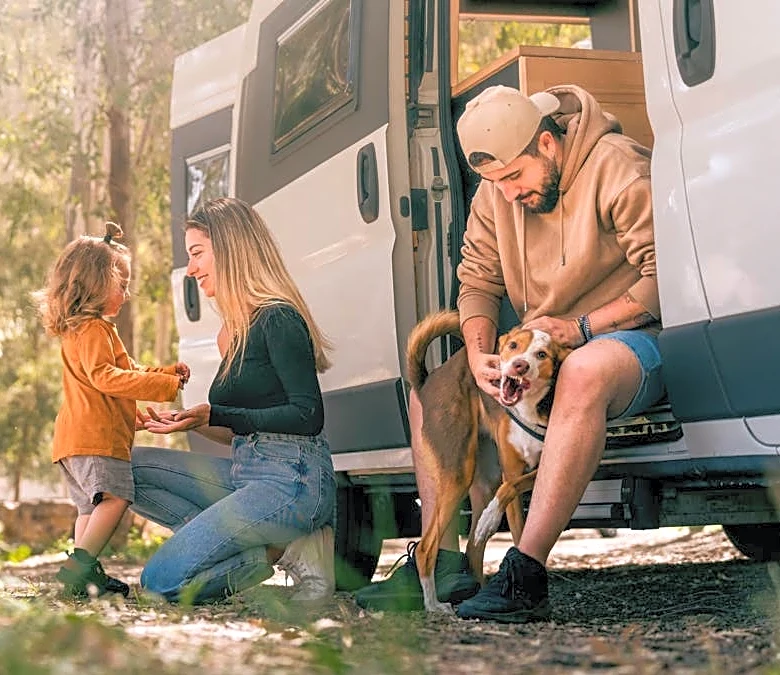Largest RV dealer closes 13 stores in weakest market in 15 years