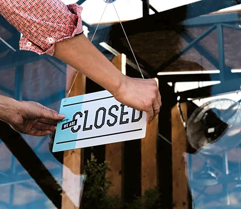 40-year-old corner store brand closes all locations, to liquidate