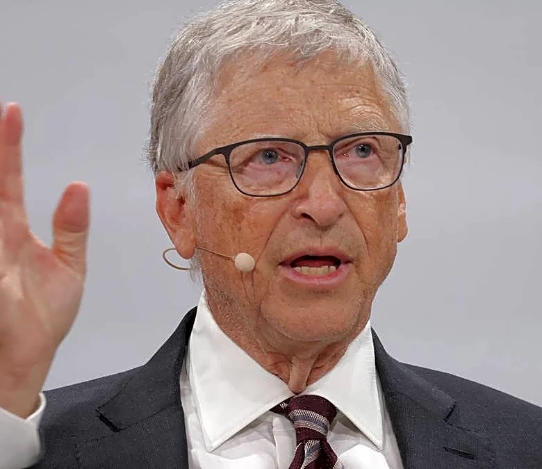 Bill Gates just said what no tech leader will about AI