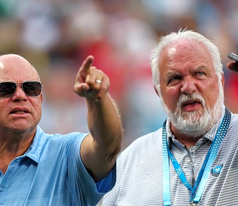 Billionaire David Tepper just dumped a red-hot AI stock