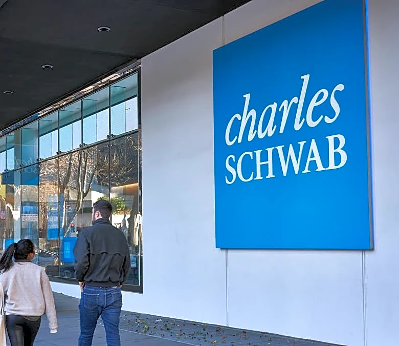 Schwab Dividend ETF holders: Compare it to Vanguard dividend ETF
