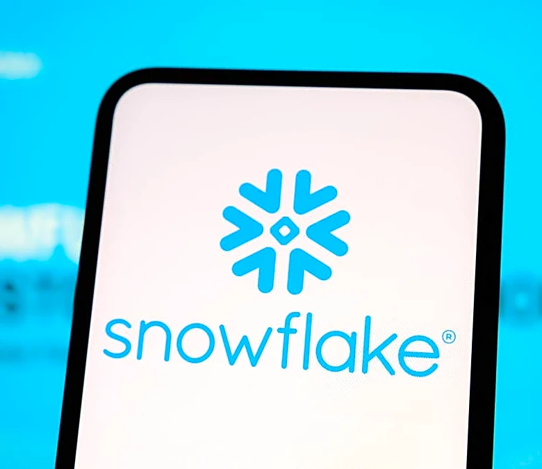 Morgan Stanley resets Snowflake stock price target by $170
