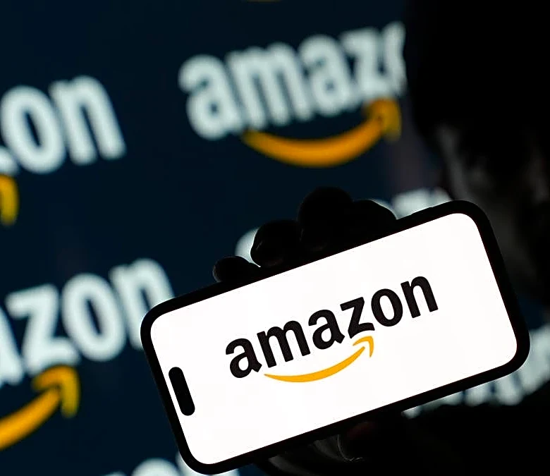 Amazon has a 2-in-1 laptop and tablet with built-in AI features for 42% off