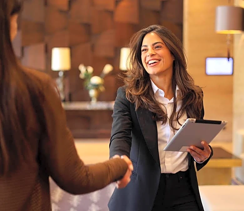 One software leader keeps hiring even as it loses investor favor