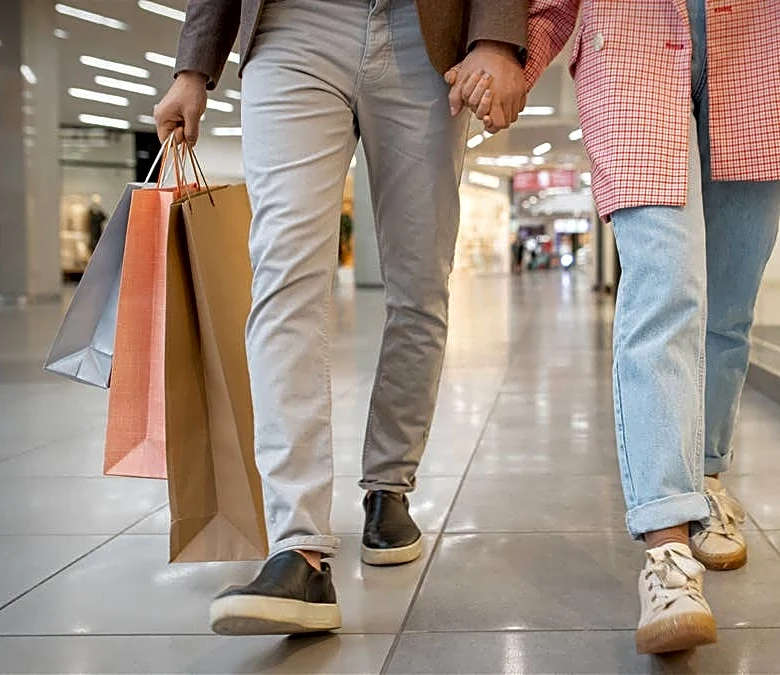 Women's retailer closed 450 stores, heads to final liquidation
