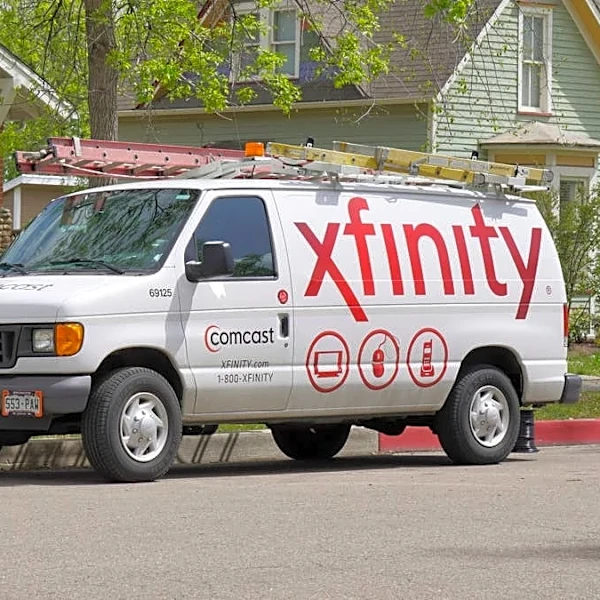 Comcast CFO sends stern warning as broadband customers leave