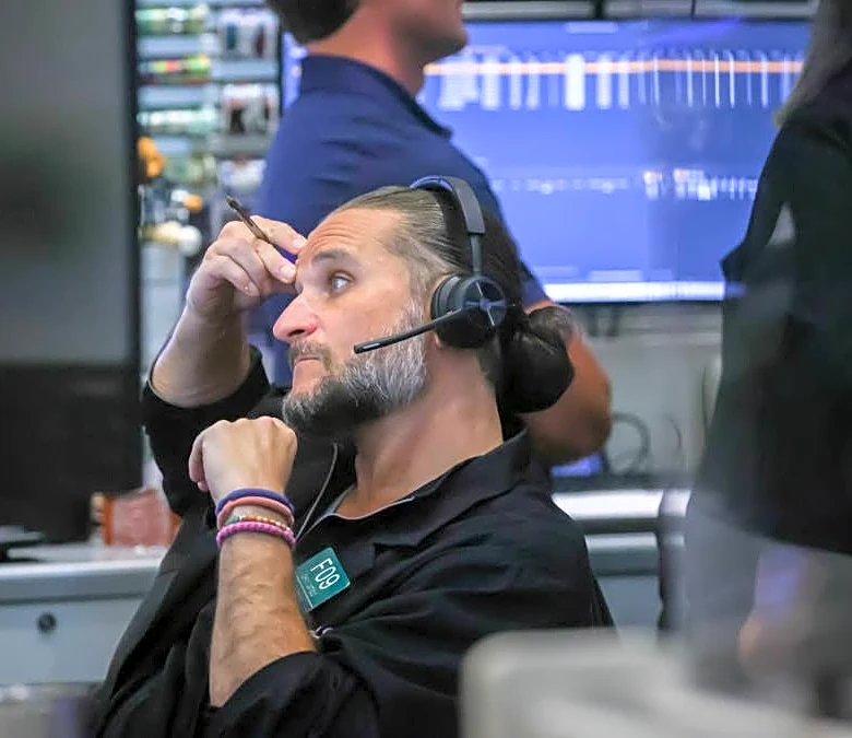 Stock Market Today (Sept. 14, 2026): Nasdaq futures fall on rising oil prices, sagging AI stocks