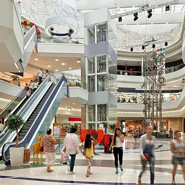 44-year-old mall retailer shut 40 stores, now it's turning a profit