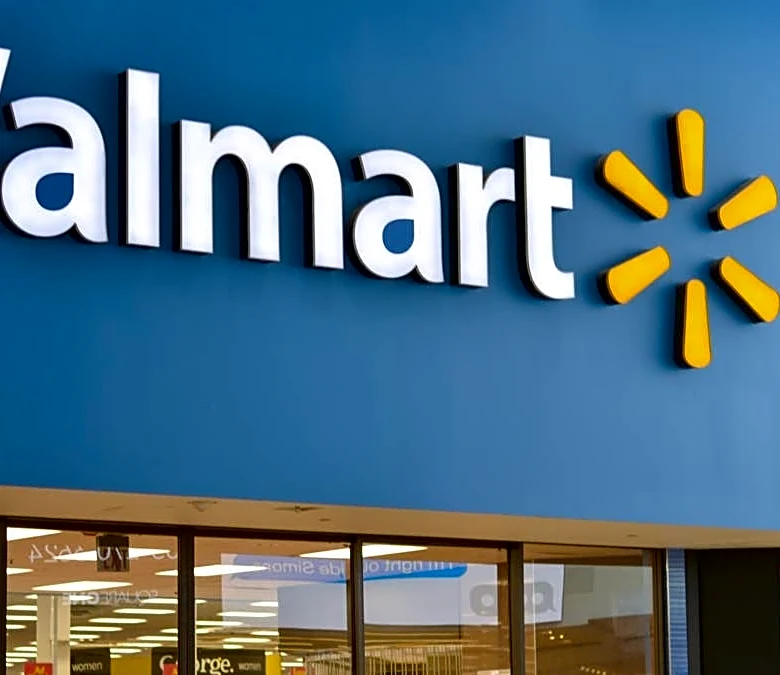 Walmart tries to copy a successful Costco strategy