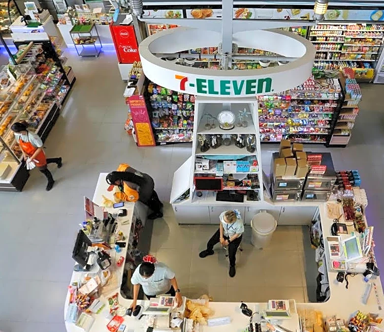 7-Eleven makes bold attempt to take on Starbucks