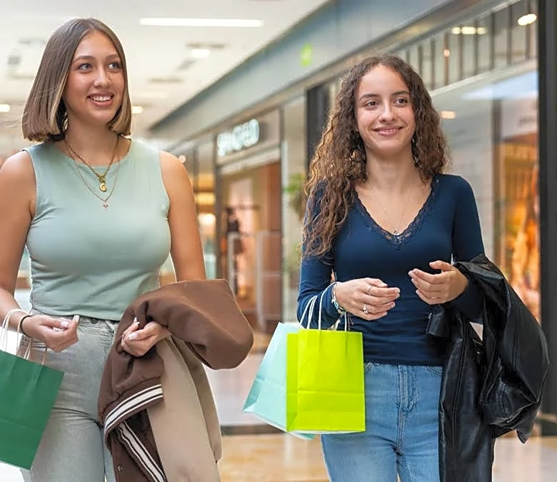48-year-old specialty retailer closing stores as trends change
