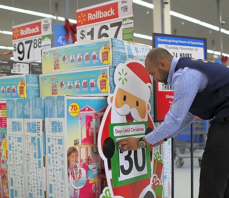 Walmart has big plans for holiday bargain hunters