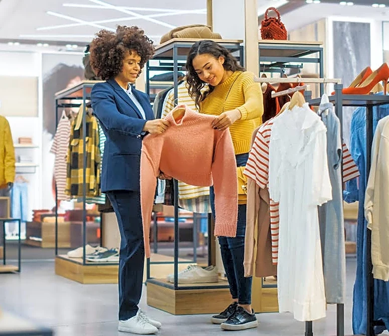 Fast fashion retail chain closing all locations
