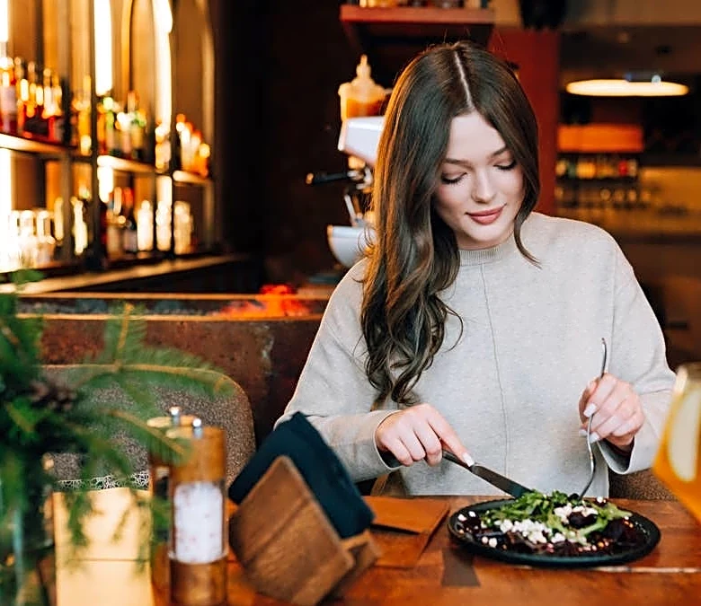 Americans are eating out less, but one restaurant chain is surging