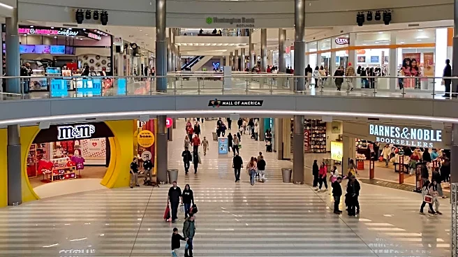 Popular mall retailer quietly closes 16 stores, then bets on Drake