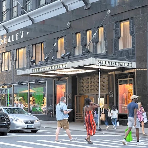 Bloomingdale's tries creative way to lure shoppers back