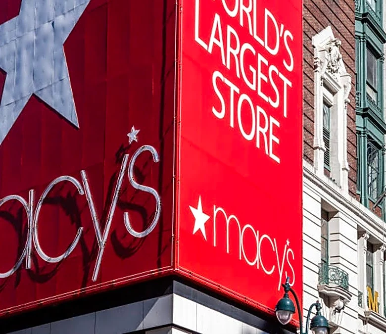 Macy’s has a $500 5-piece fine jewelry gift set for 70% off that's perfect for the holidays