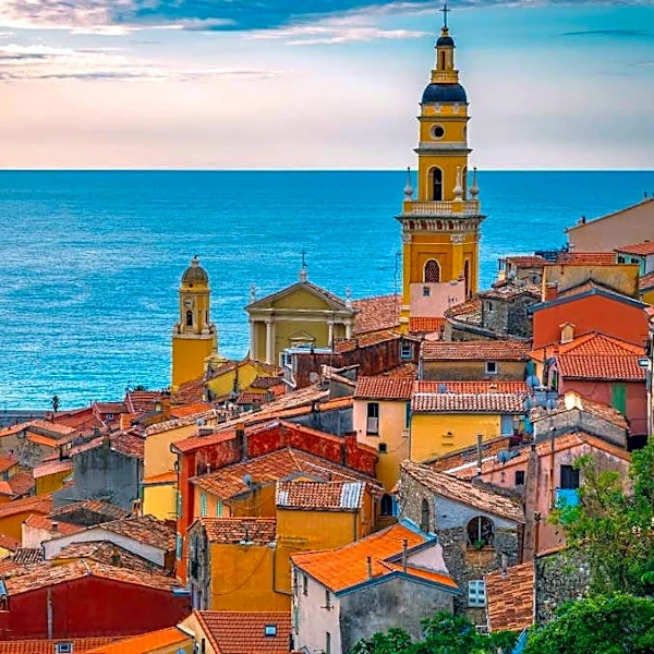 Another travel company strands travelers with no refunds offered
