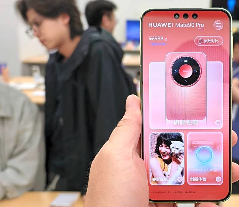 A Chinese tech giant’s new phone leaves 1 question for investors