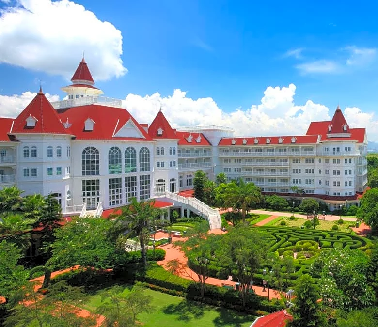 Iconic Hong Kong Disneyland Hotel closing down without reopening date