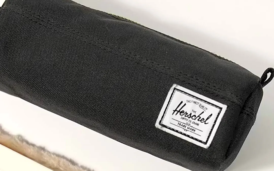 Herschel's $90 heritage backpack with 'plenty of room' is 60% off at REI