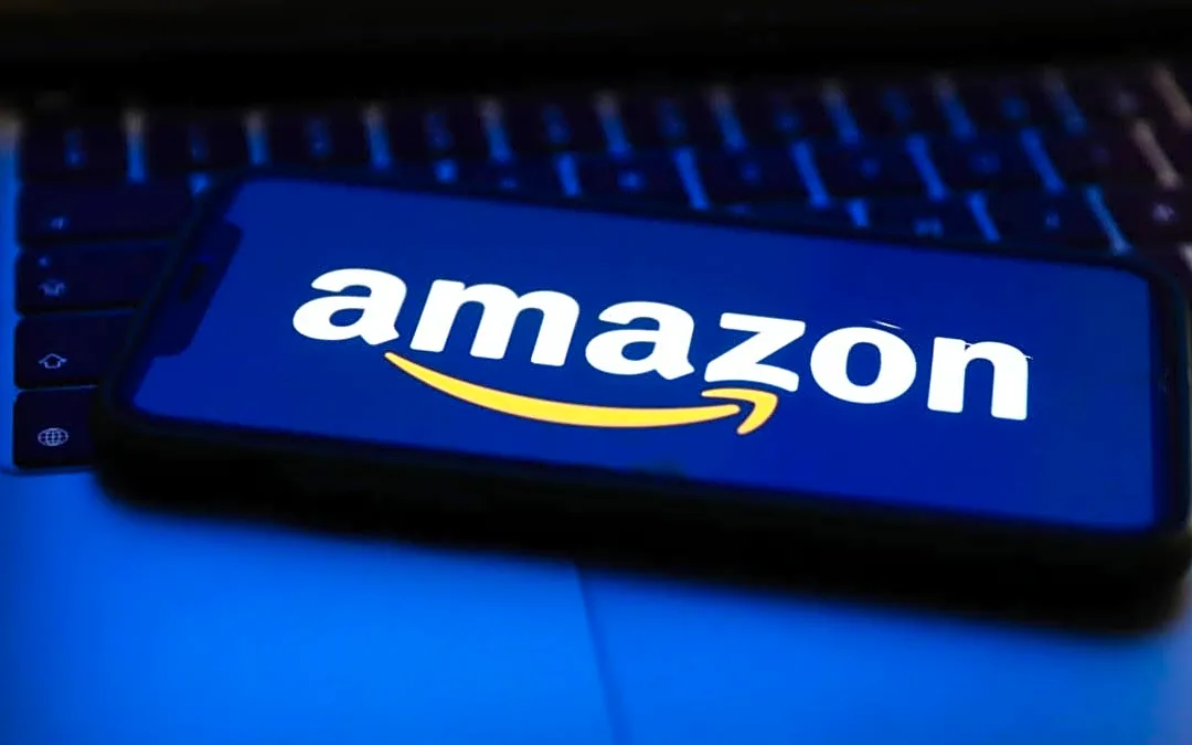 Amazon has a 2-in-1 laptop and tablet for $87 that comes with a 7-piece accessories bundle
