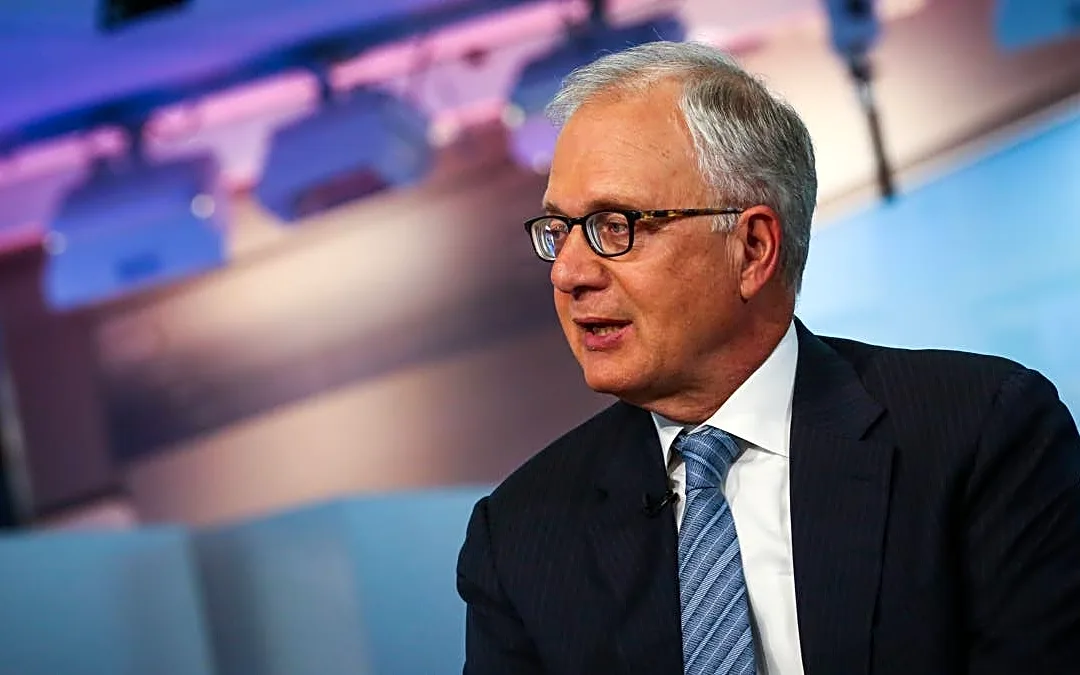 Wall Street veteran cuts S&P 500 target but keeps huge bet