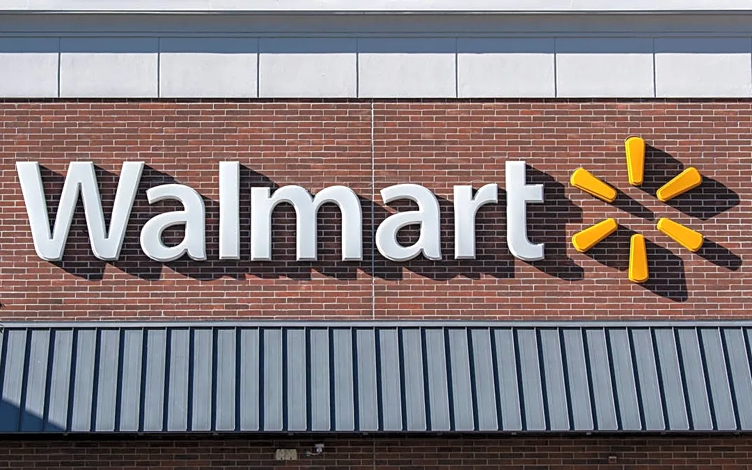 Walmart's $36 6-pack of solar ground lights lasts up to 20 hours