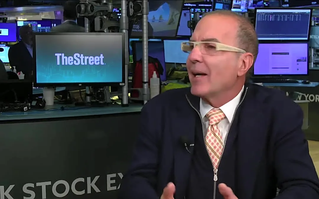 'Stocks are undervalued.' 5 names to buy & 5 to avoid, according to this CIO