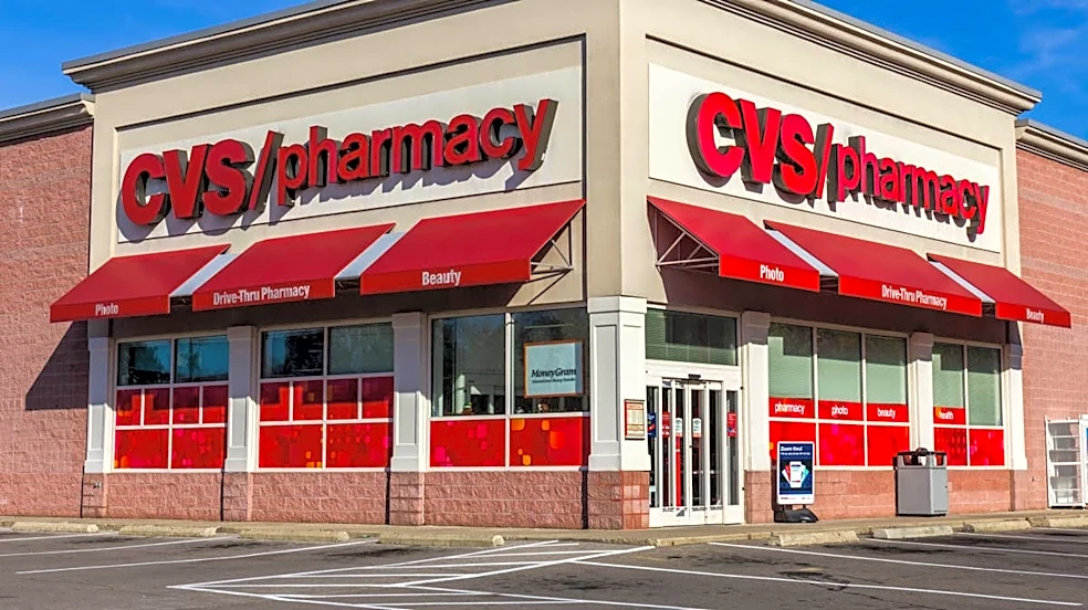 CVS targets former Walgreens, Rite Aid customers after 1,000 stores close