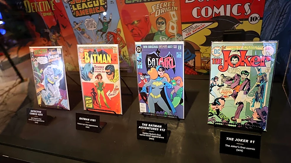 DC Comics takes Batman and Wonder Woman releases off schedule