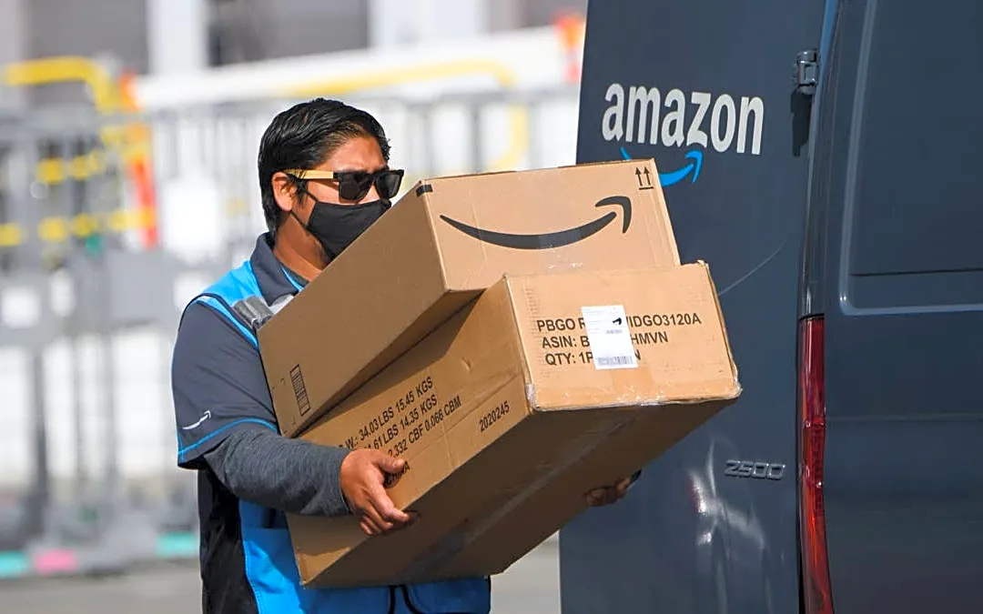 Amazon's $180 gazebo has 5 hanging hooks and 2 sets of curtains