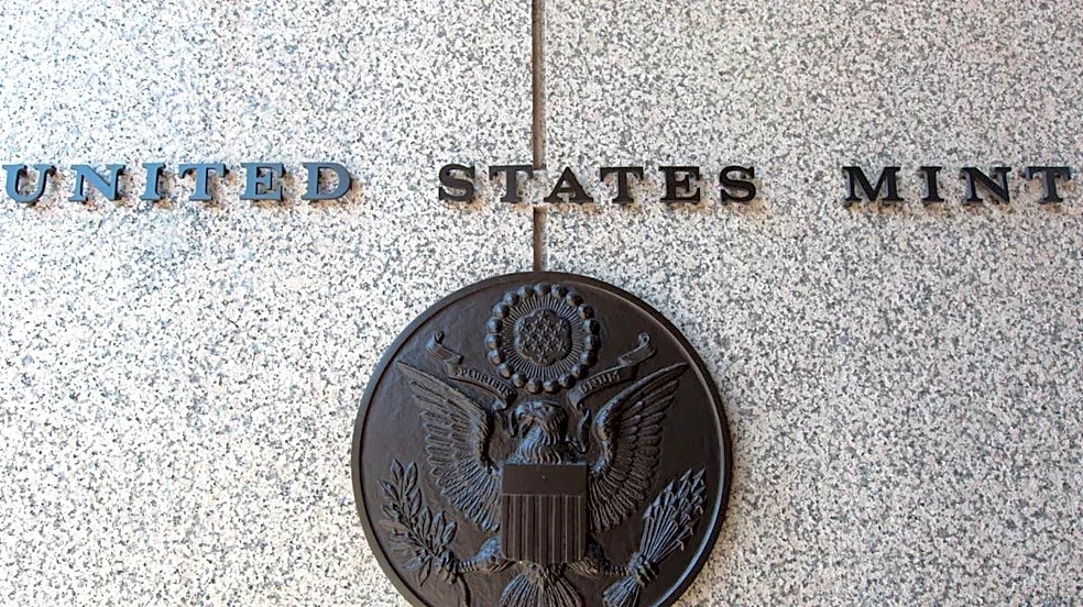 U.S. Mint tops $1 billion in sales, its best in over 20 years