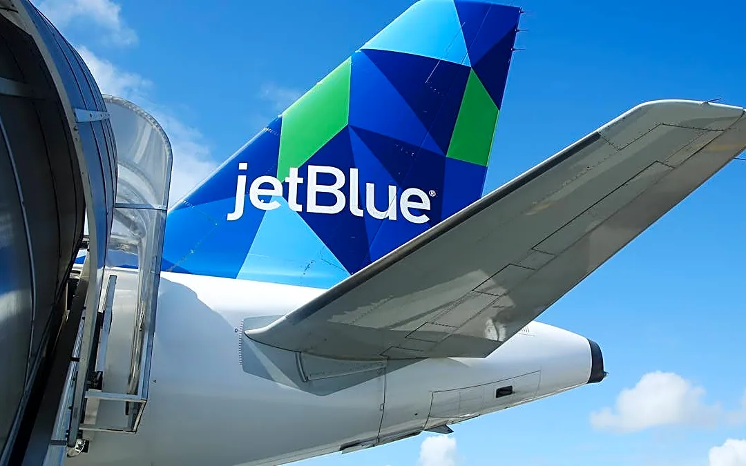 JetBlue cautiously steps into the world of child-free flights
