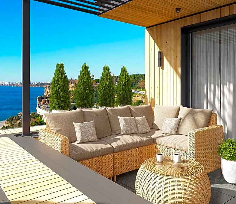 American Express adds $250 Airbnb credit, but there's a catch
