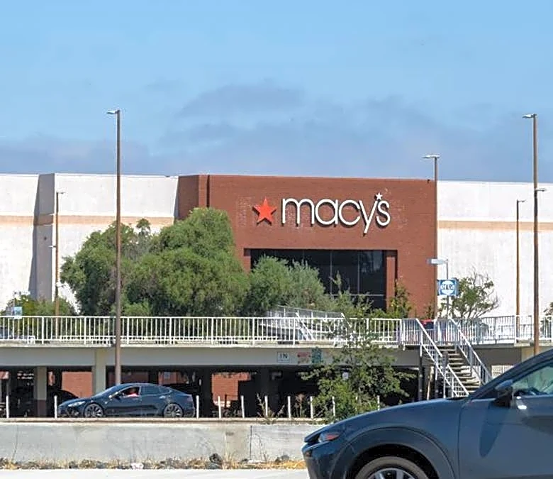 Macy’s has an ‘extremely soft’ $80 3-piece reversible comforter set for 65% off