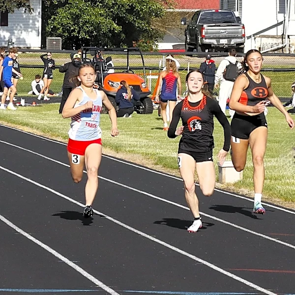 Tuscarawas County area track and field athletes make it to regionals