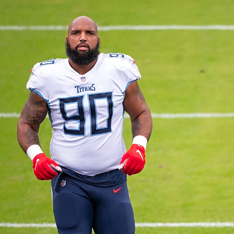 Titans workout multiple veterans on Saturday
