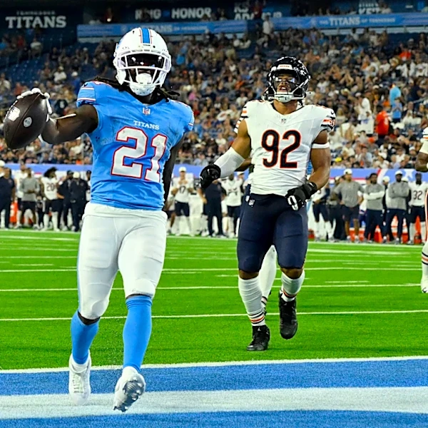 Titans fall 24-15 to Bears: Here's how fans reacted on social media