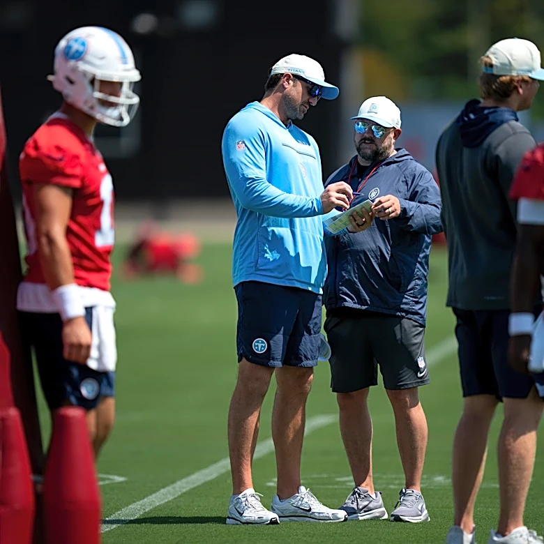 What are the pros and cons of Titans' Brian Daboll's offensive system?