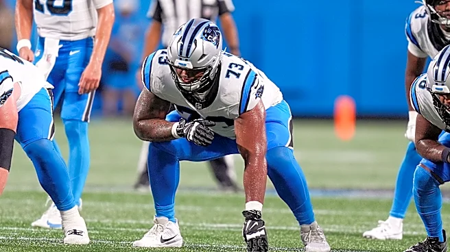 Tennessee Titans work out 3 offensive linemen