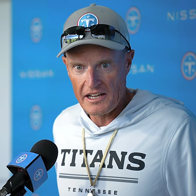Titans' John Fassel reflects on special bond he shares with the Giants