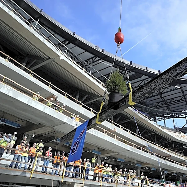 Watch: Catch a glimpse inside the Tennessee Titans' new home