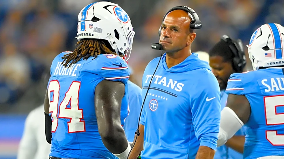 Titans elevate two from practice squad for Week 6 vs Colts
