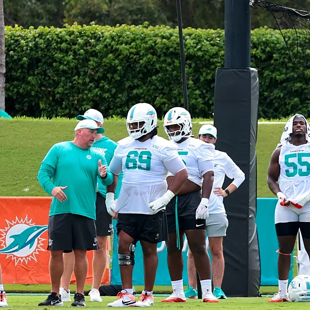 Tennessee Titans worked out veteran offensive lineman on Tuesday