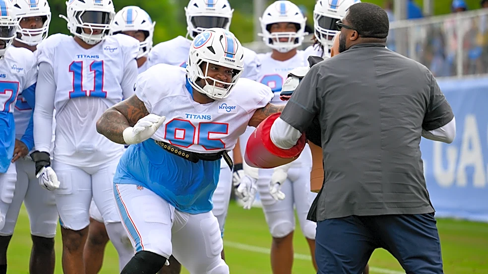 NFL investigating Jordan Elliott situation following Titans release