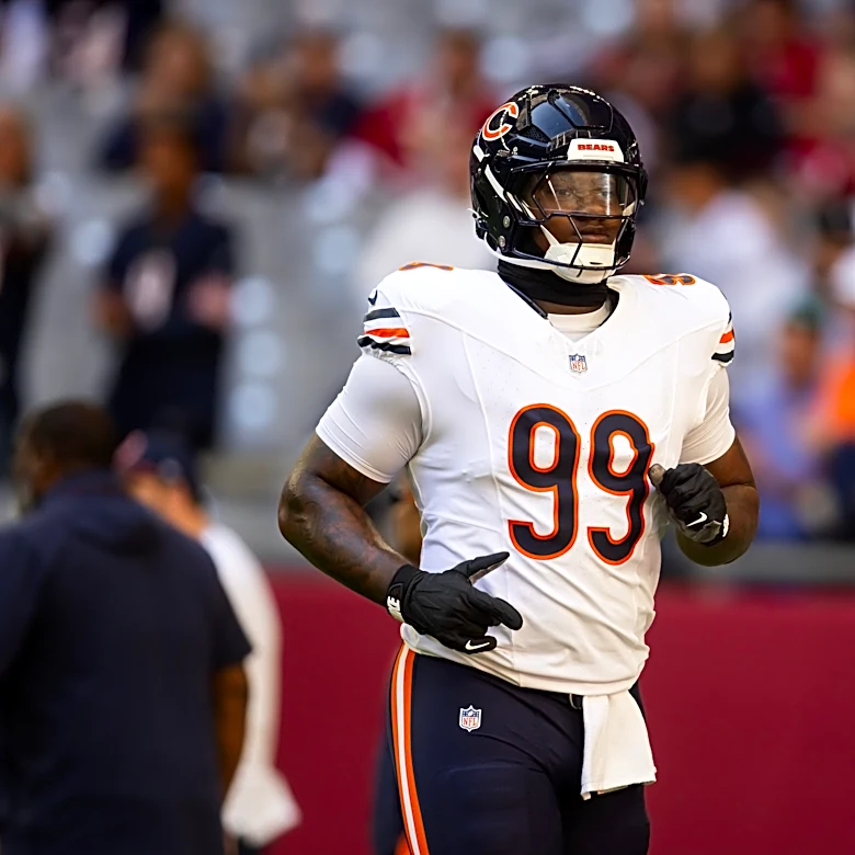 Bears trade DL Gervon Dexter to Falcons for CB Clark Phillips