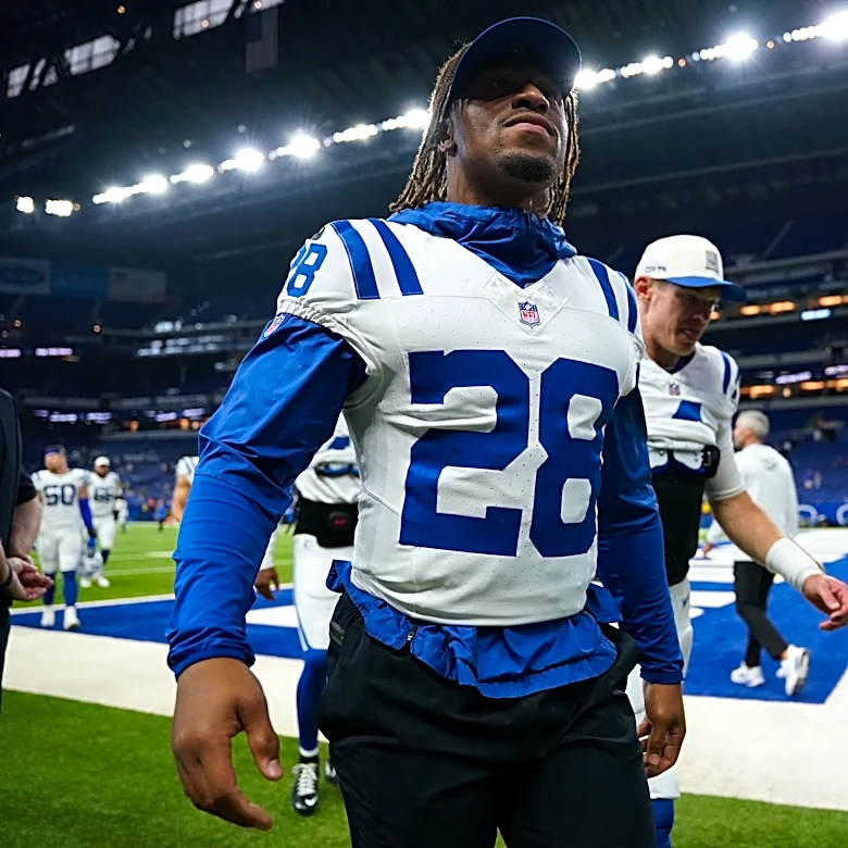 Which is a better fantasy draft strategy: zero-RB or RB-heavy?