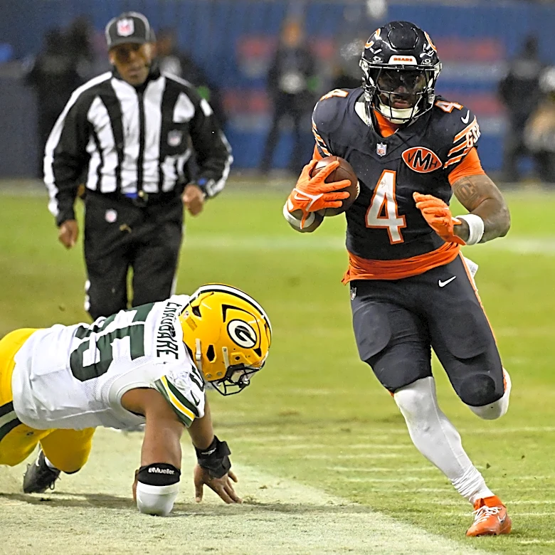 Bears give D'Andre Swift three-year, $33.75 million contract extension