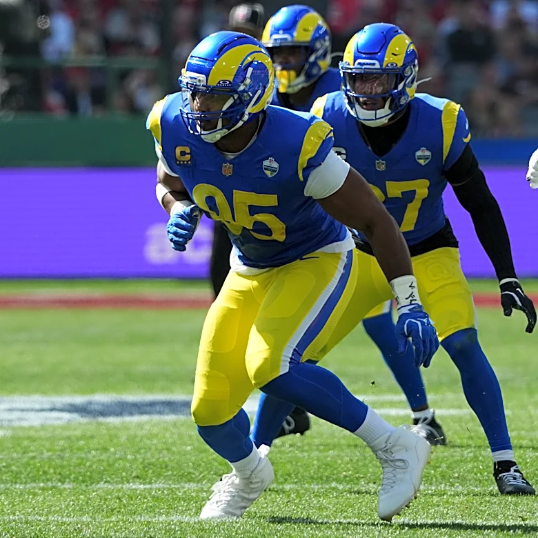 Rams star DE Myles Garrett headed to IR, will miss at least four games